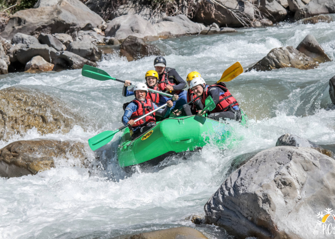 Benefits of Planning Guided River Rafting Trips